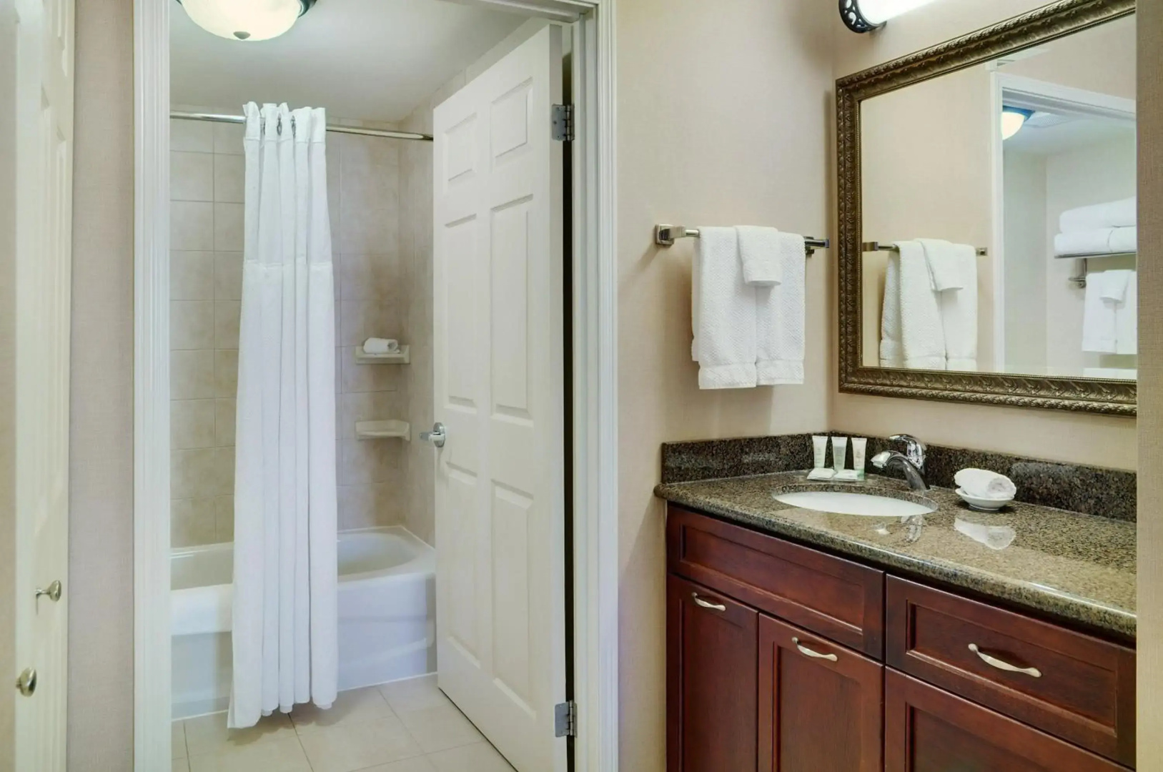 Staybridge Suites Oakville by IHG
