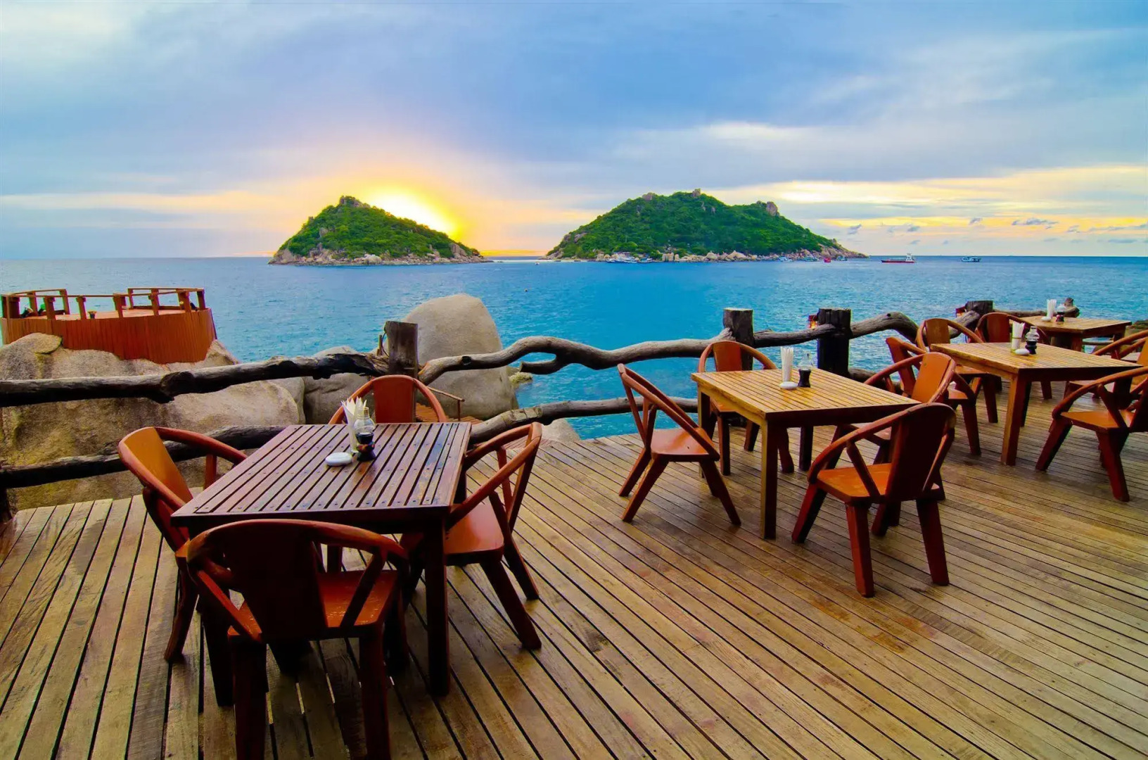Dusit Buncha Koh Tao by Riya Group