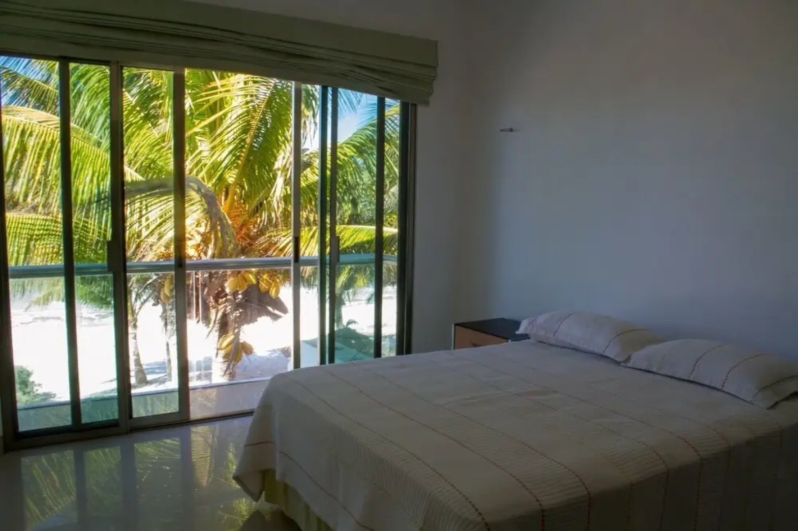 Piña Beach House in San Benito Beach