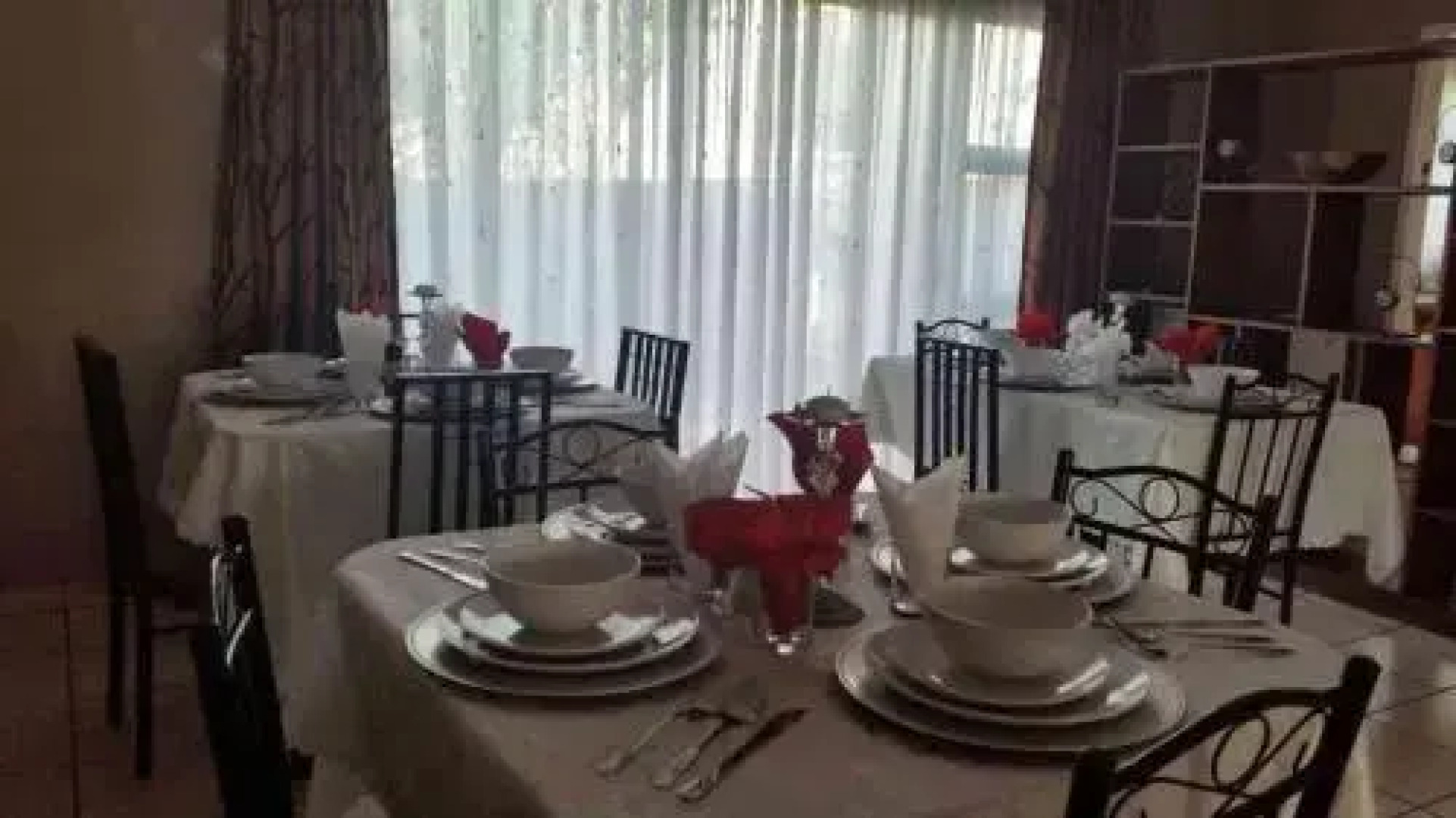 Rolls Royce Guesthouse & B&B