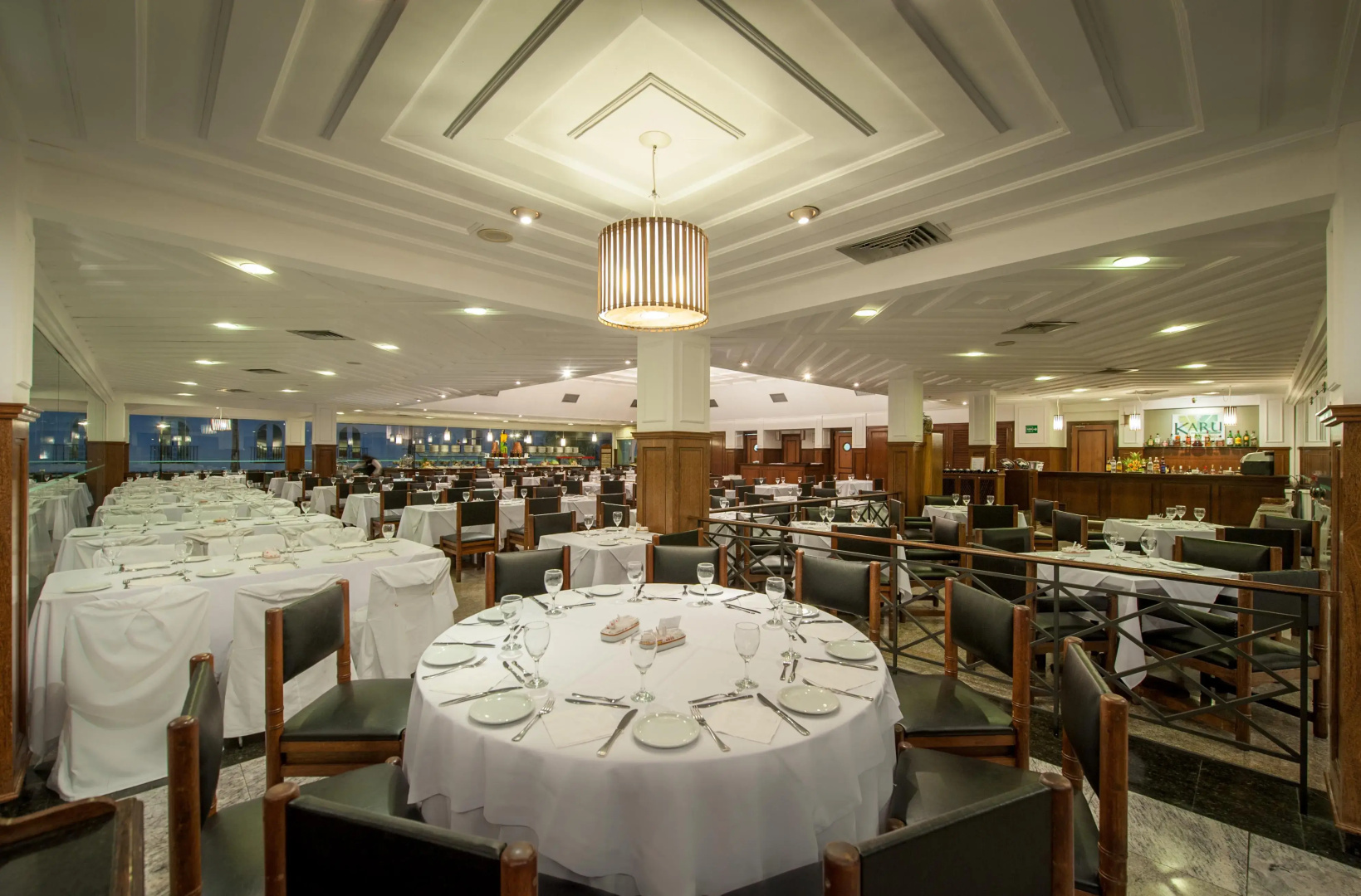 Tropical Executive Hotel