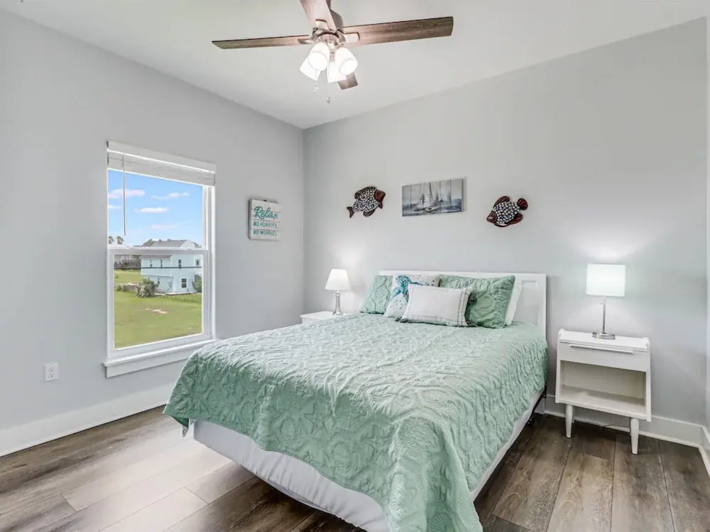 Copano Hooked 4 Bedroom Home by RedAwning