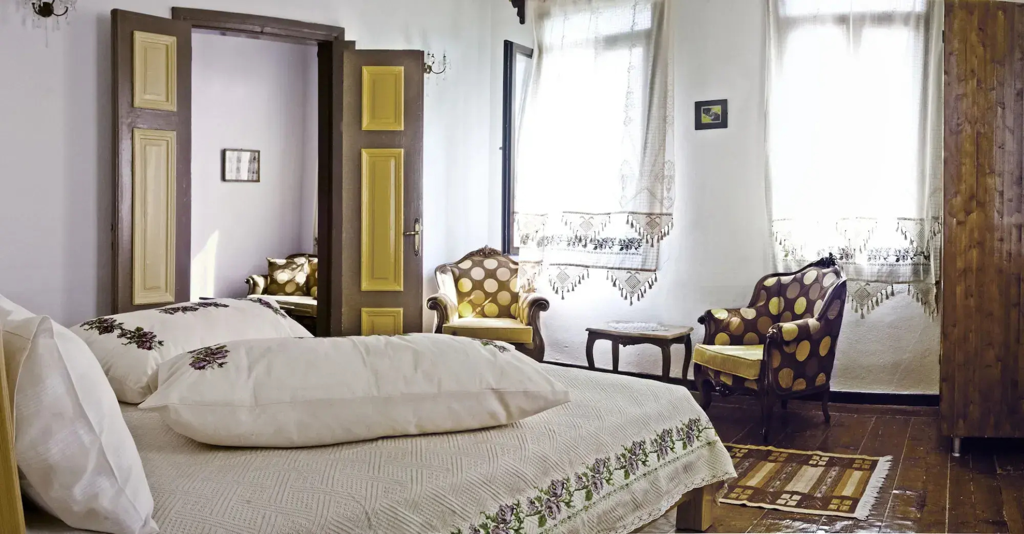 Saklı Konak