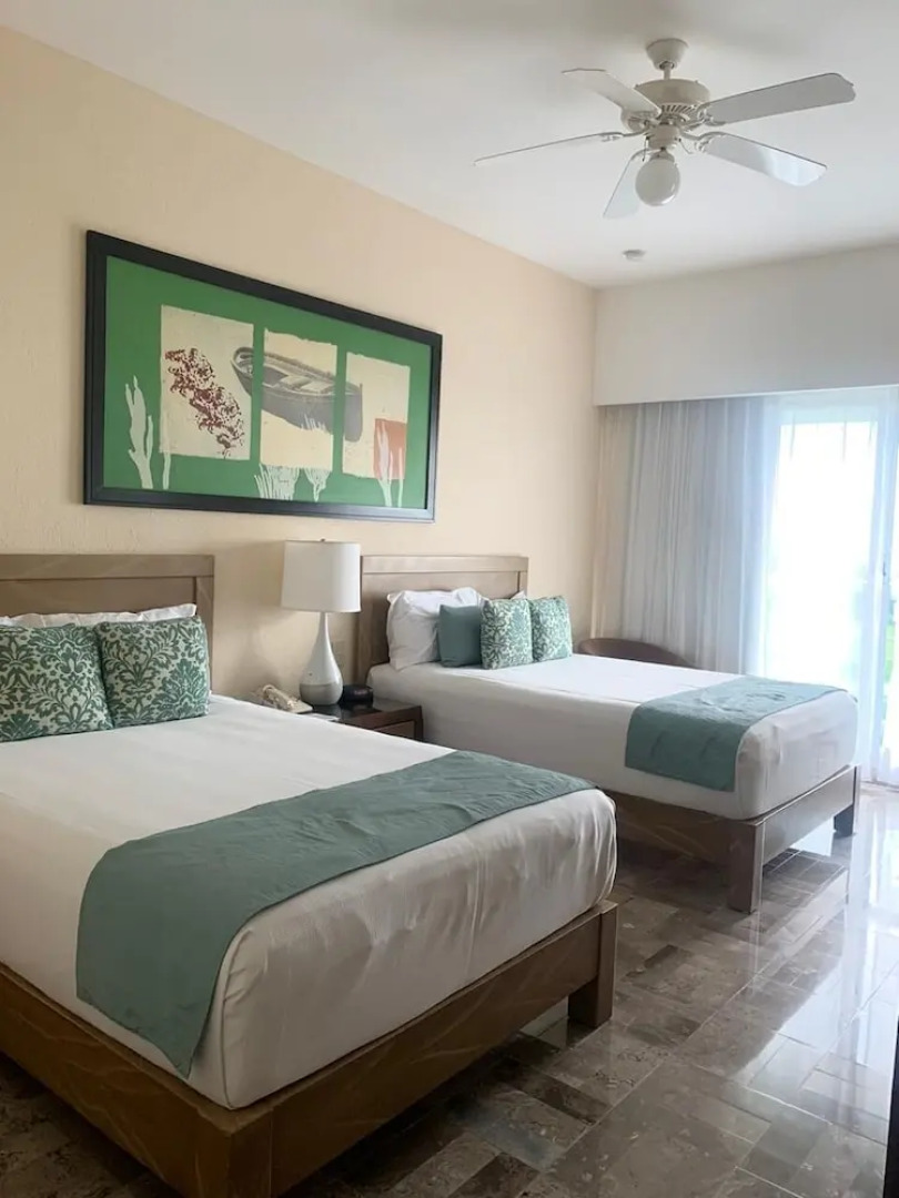 Vida Maya by Dicasi NV