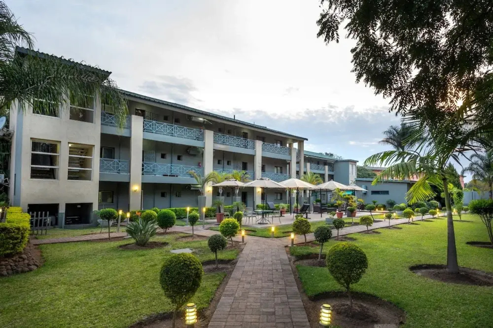 Fallsway Apartments Burley Court