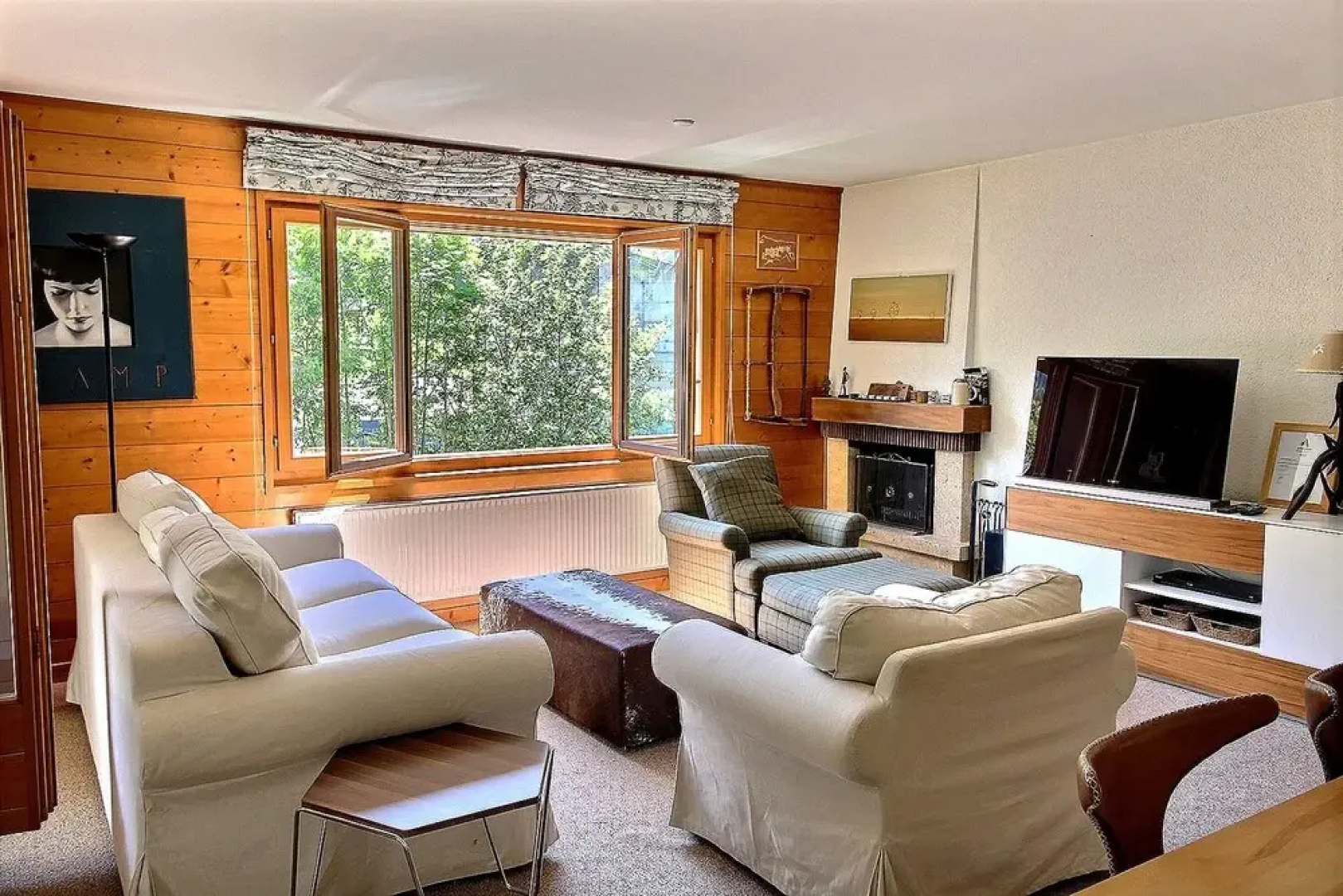 35 Rooms Apartment at 300m From the Cableway