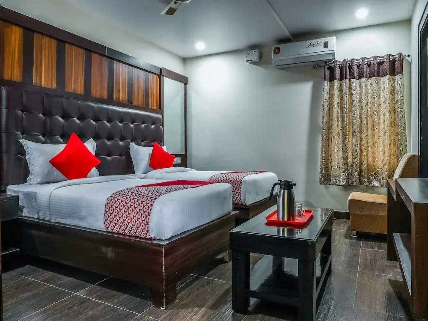 OYO 16155 Hotel Dcm Grand