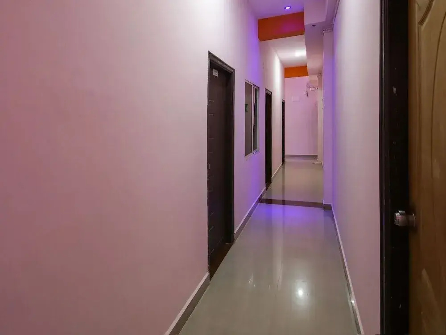 Kaaranji Residency by OYO Rooms