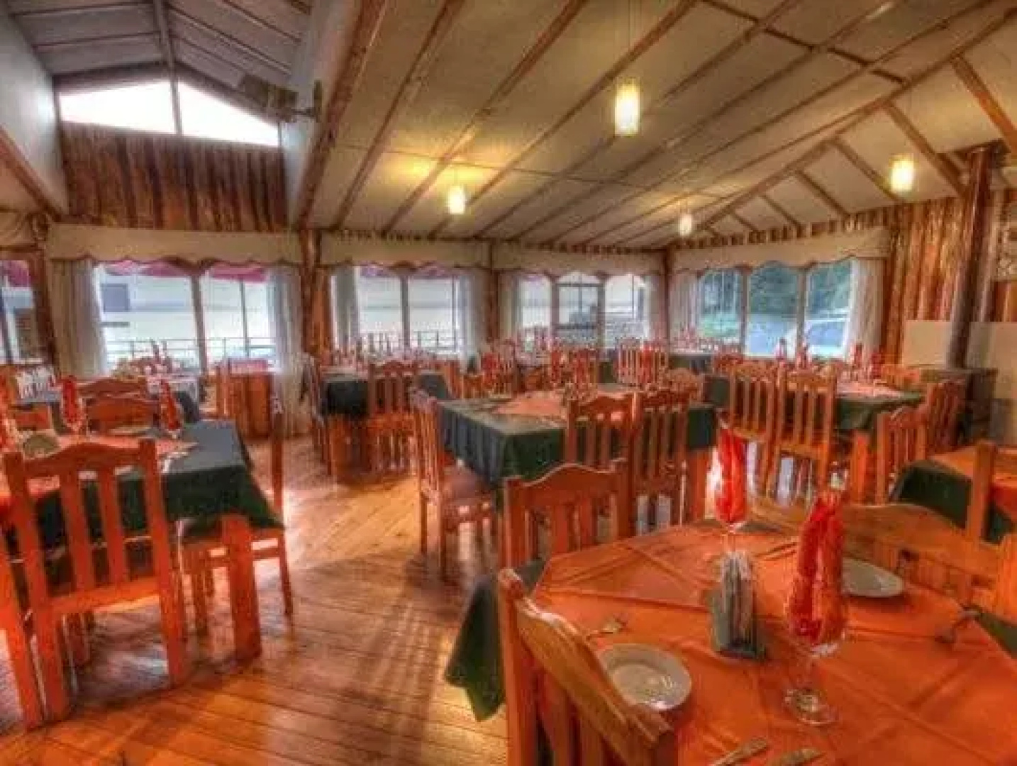 Amable Hotel Don Lucas