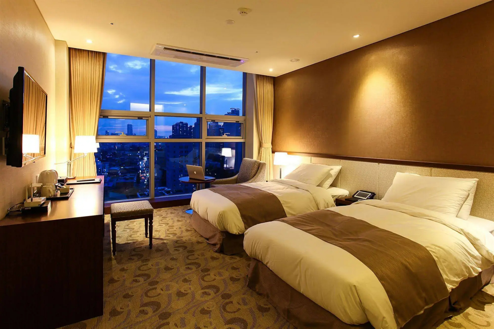 Rosana Hotel