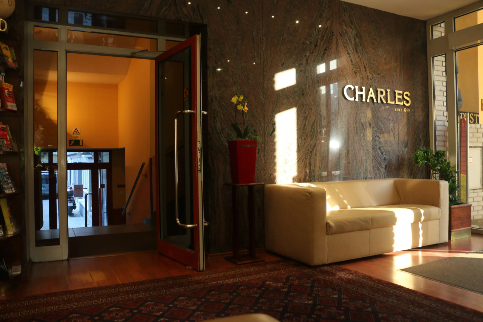 Hotel Charles