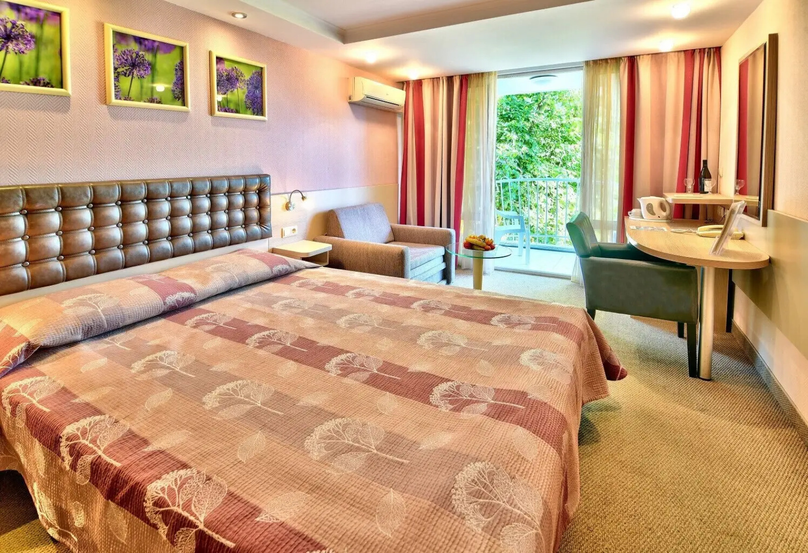 Hotel Sandy Beach