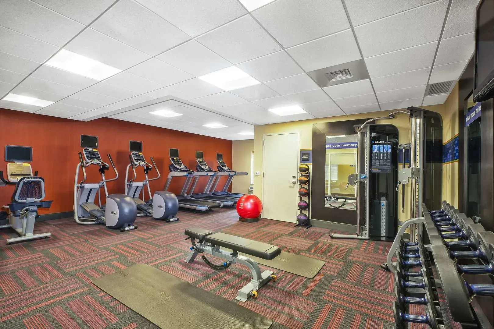 Hampton Inn & Suites Madison-West
