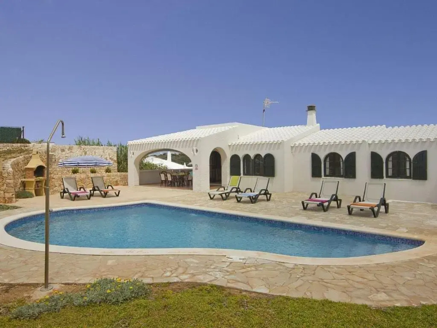 Villa Lira