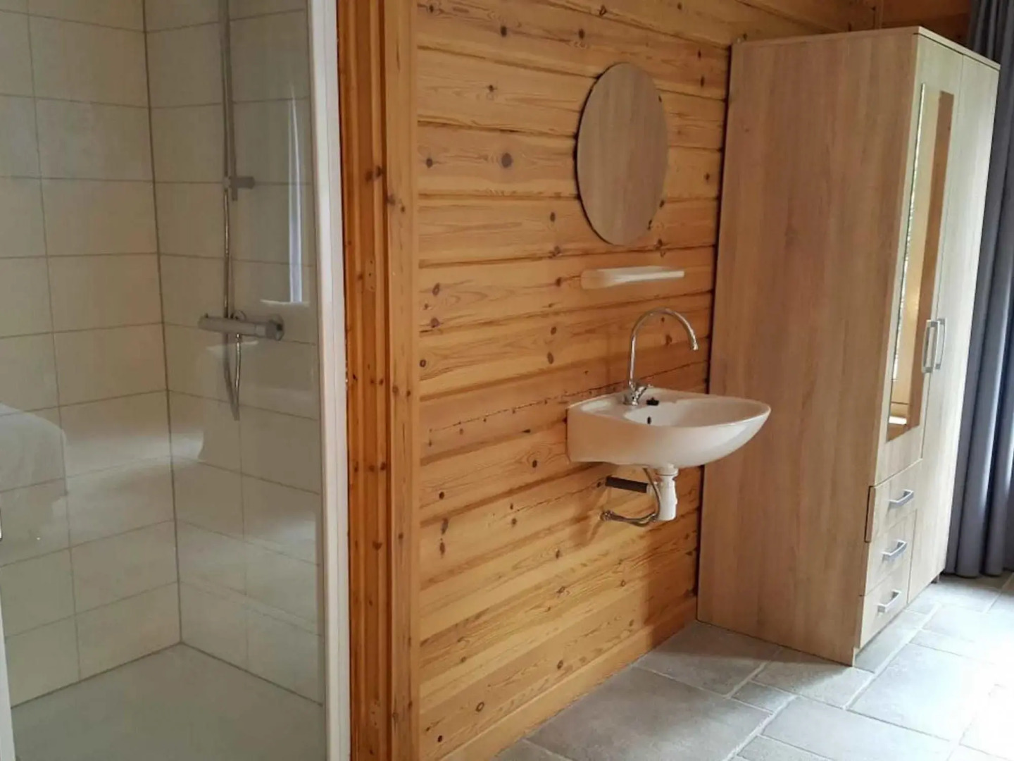 Spacious Stay Near Veluwe