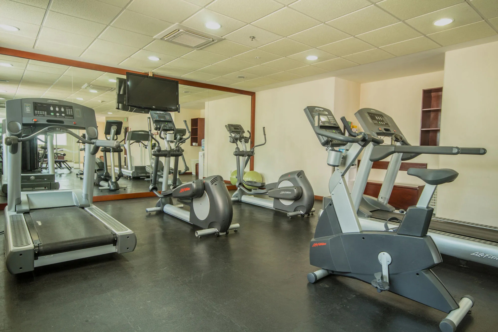 Staybridge Suites Queretaro by IHG