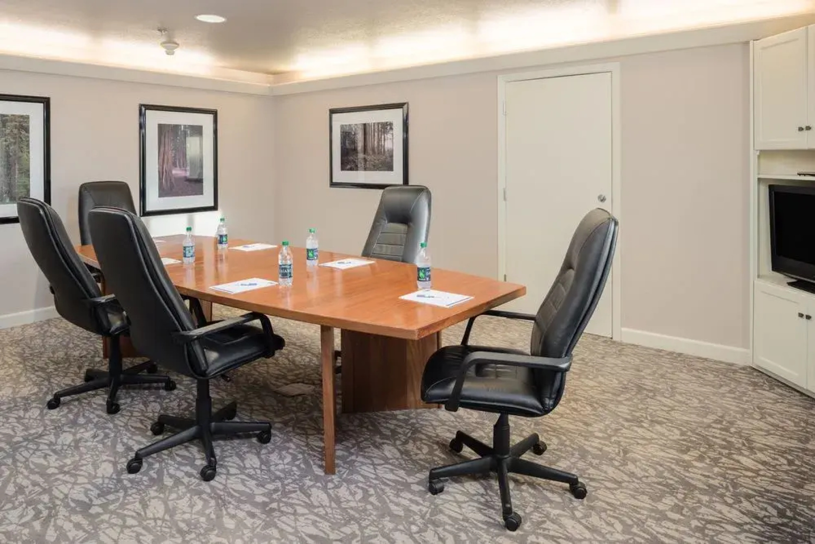 Holiday Inn Express Hotel & Suites Arcata/Eureka-Airport Area
