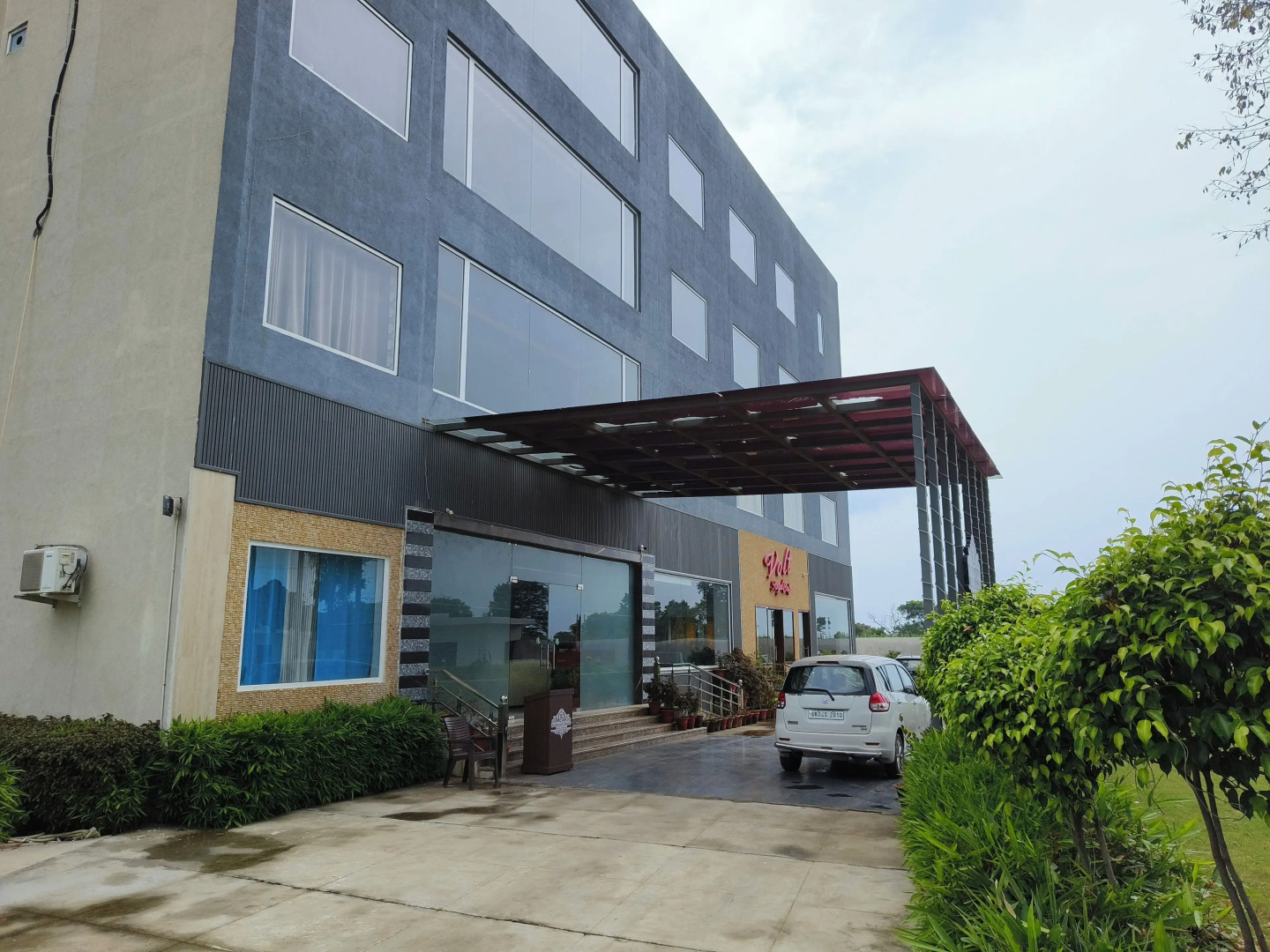 Bellazio Suites Hotel & Resort