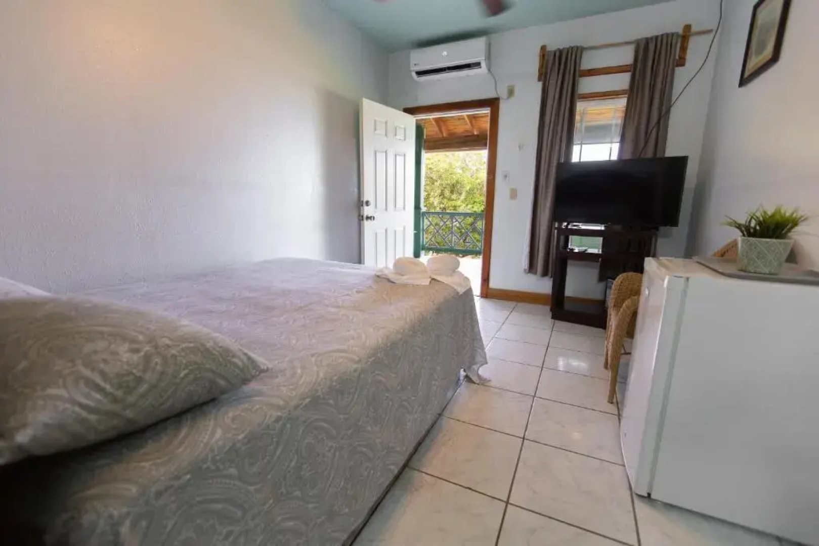 Sea Eye Hotel - Laguna Building