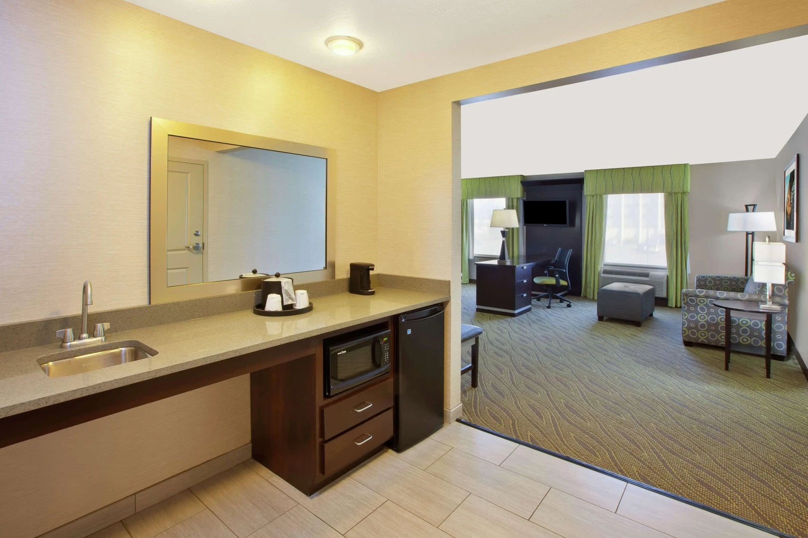 Hampton Inn & Suites Elyria