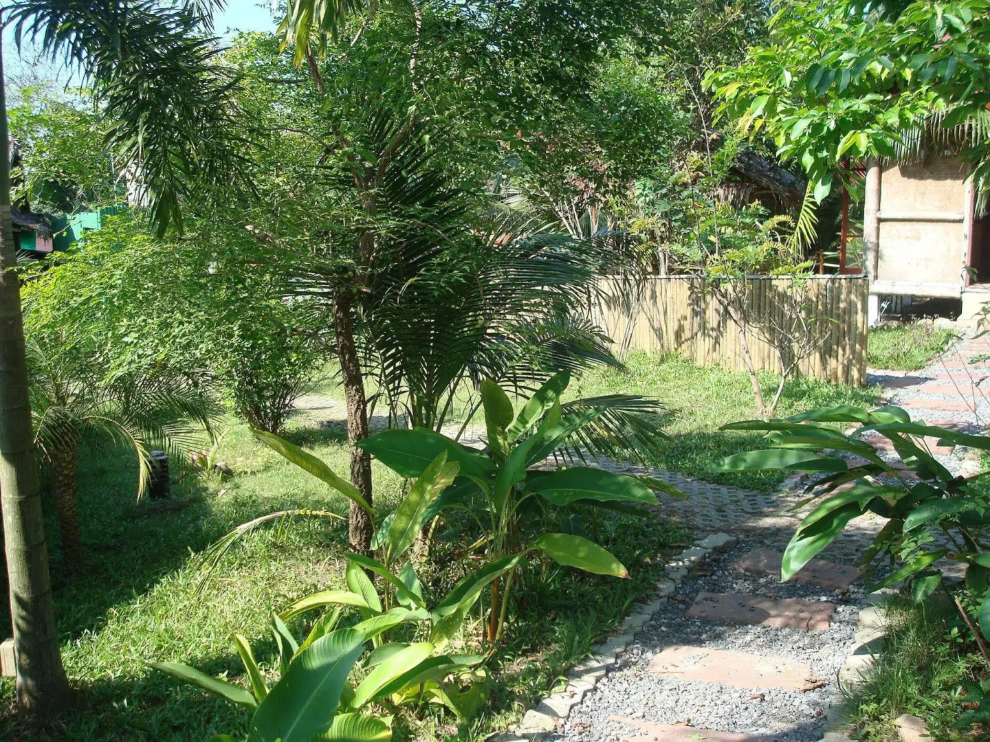 Tropical Garden Lounge