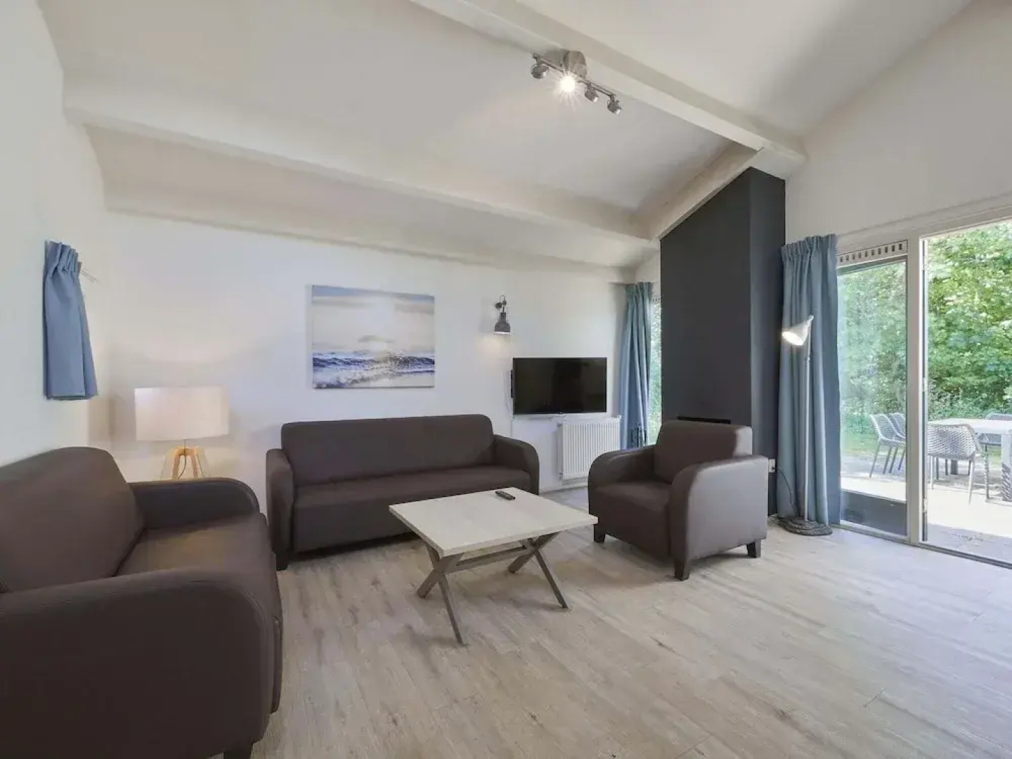 Villa in Kijkduin Near North Sea Beach