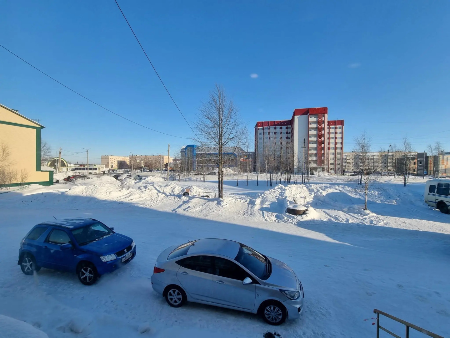 Апартаменты на улице Изыскателей 32В