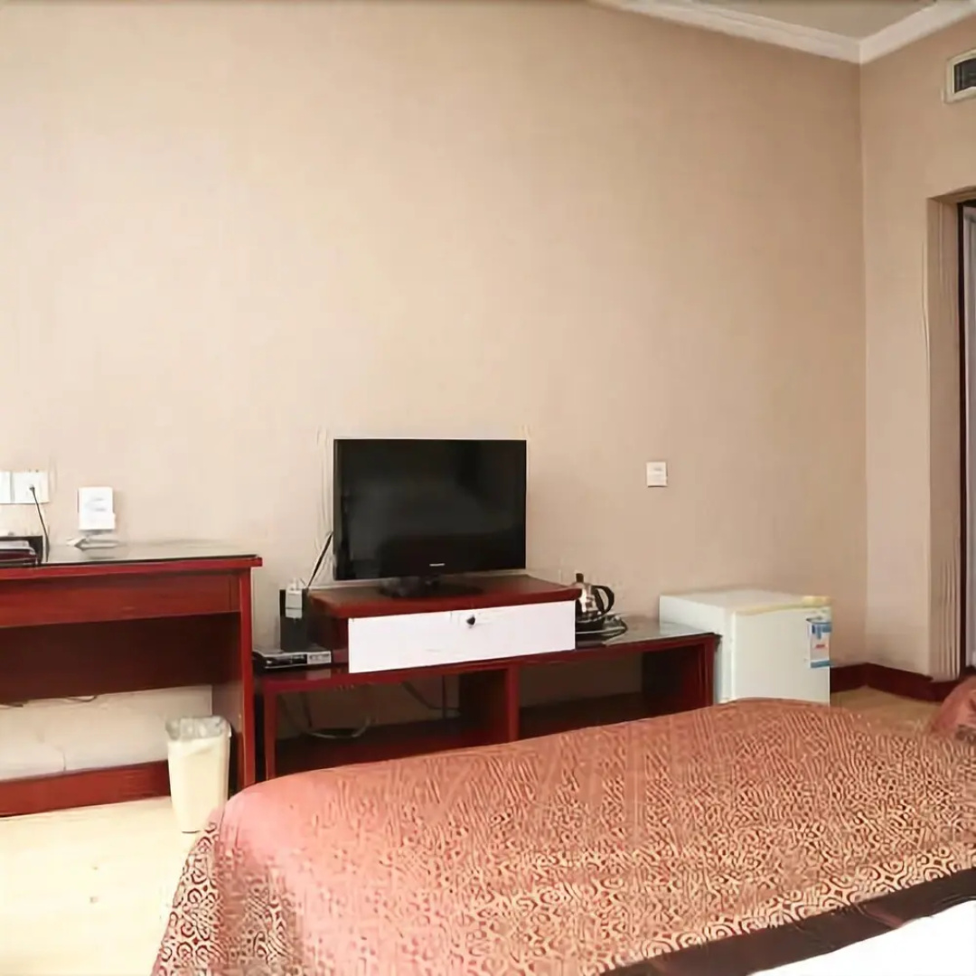 Xinglong Hotel