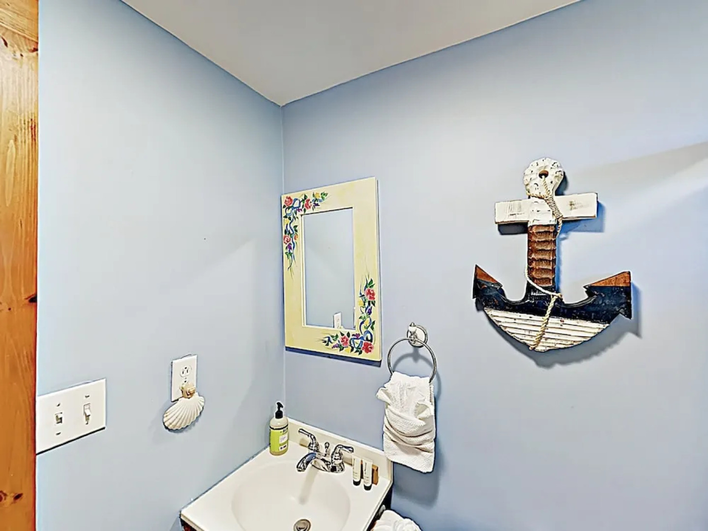 55 West Dennis - 3 Br Home