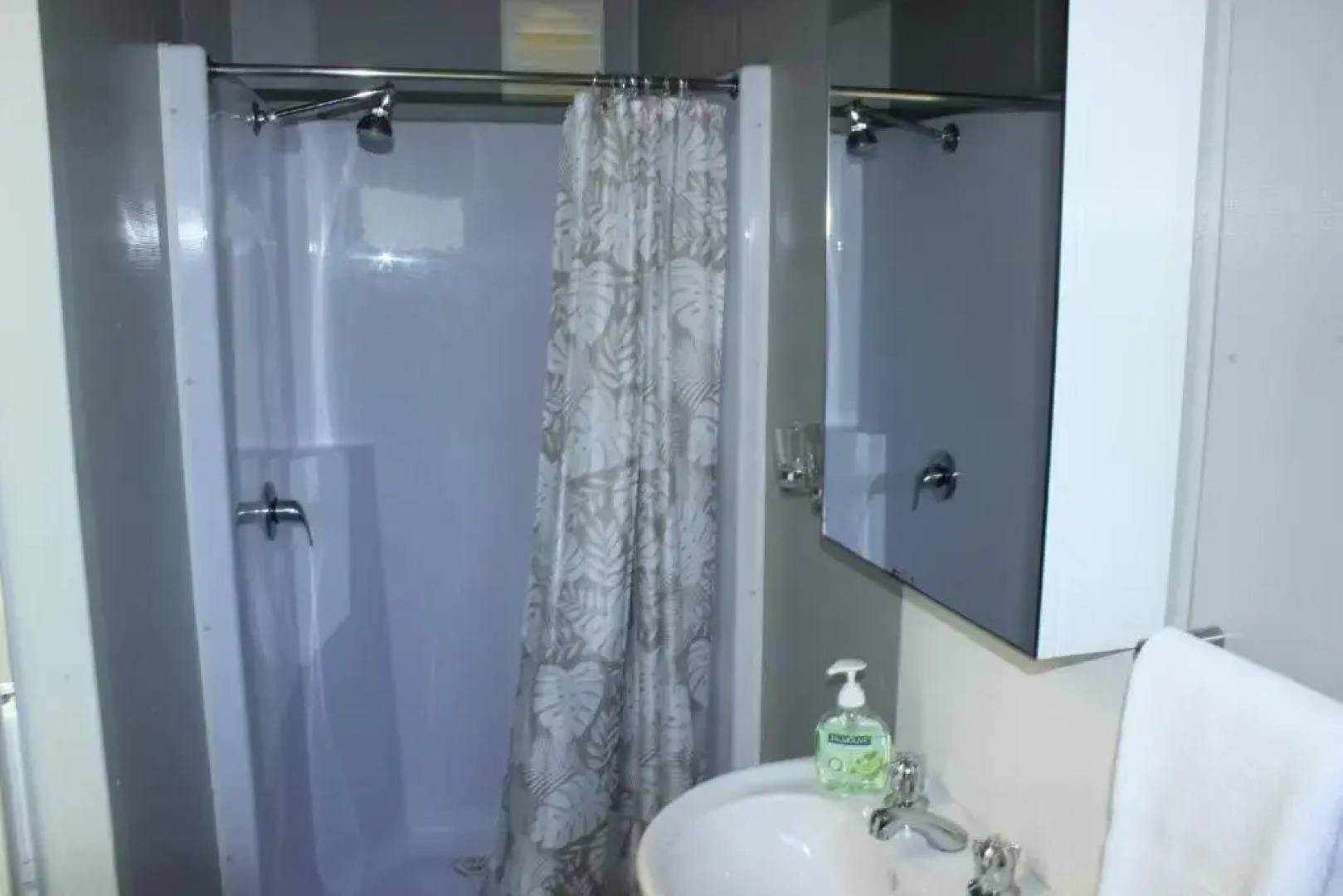 Dunk Island View Caravan Park