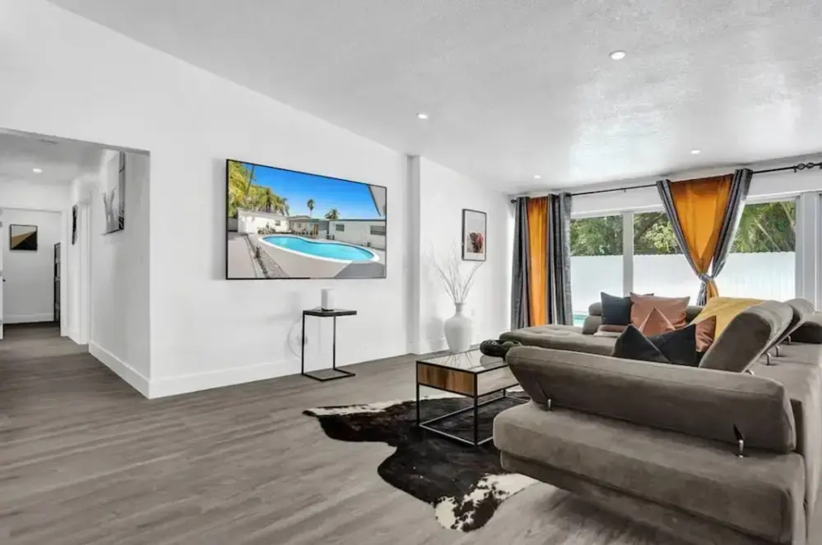 Spacious Home With Heated Pool