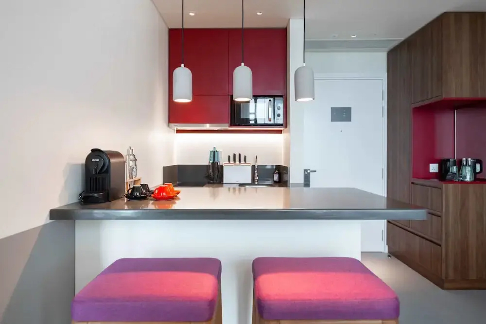 Wink Hotel Tuy Hoa Beach - 24hrs stay & Rooftop Pool Bar