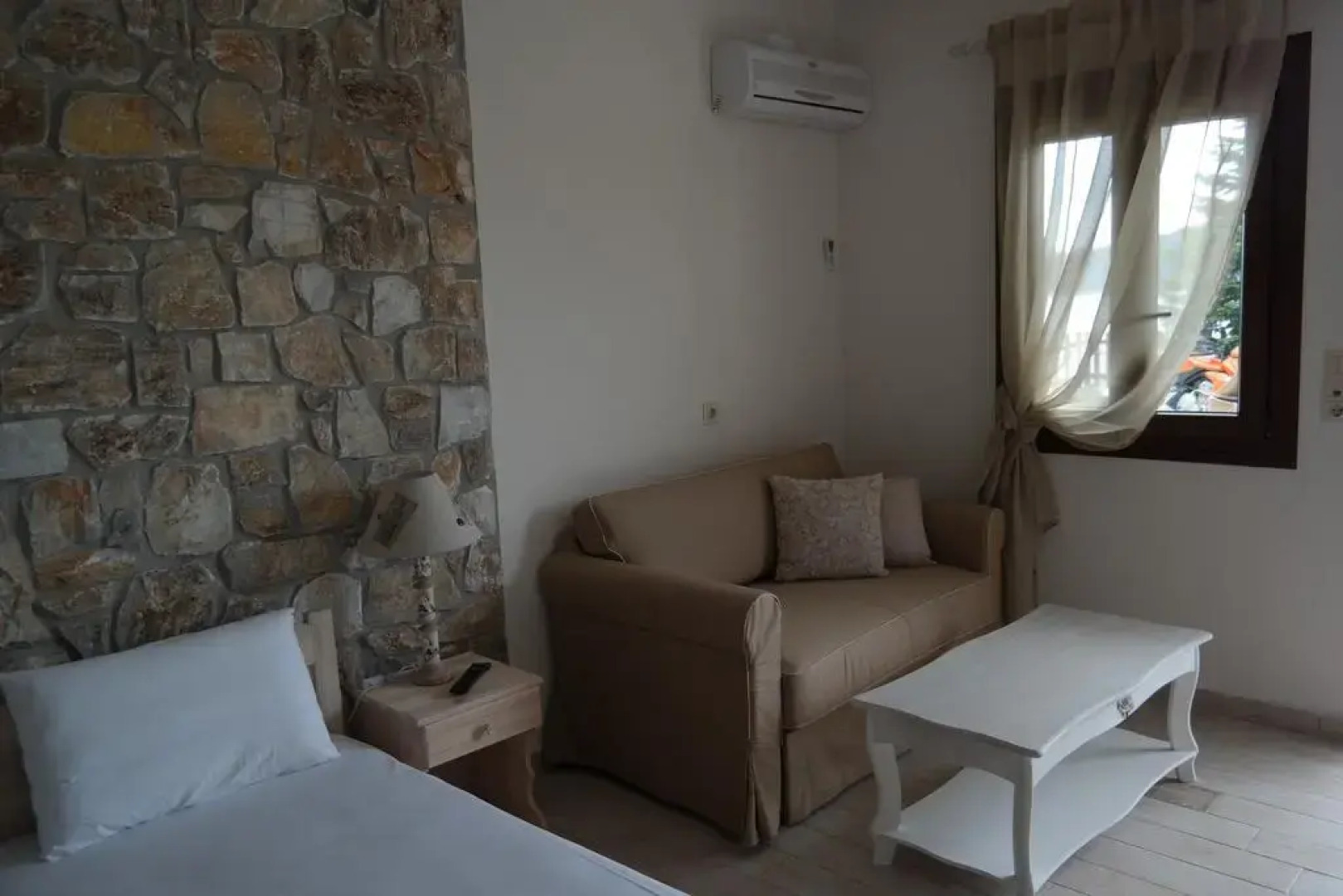 Agorastos Suites