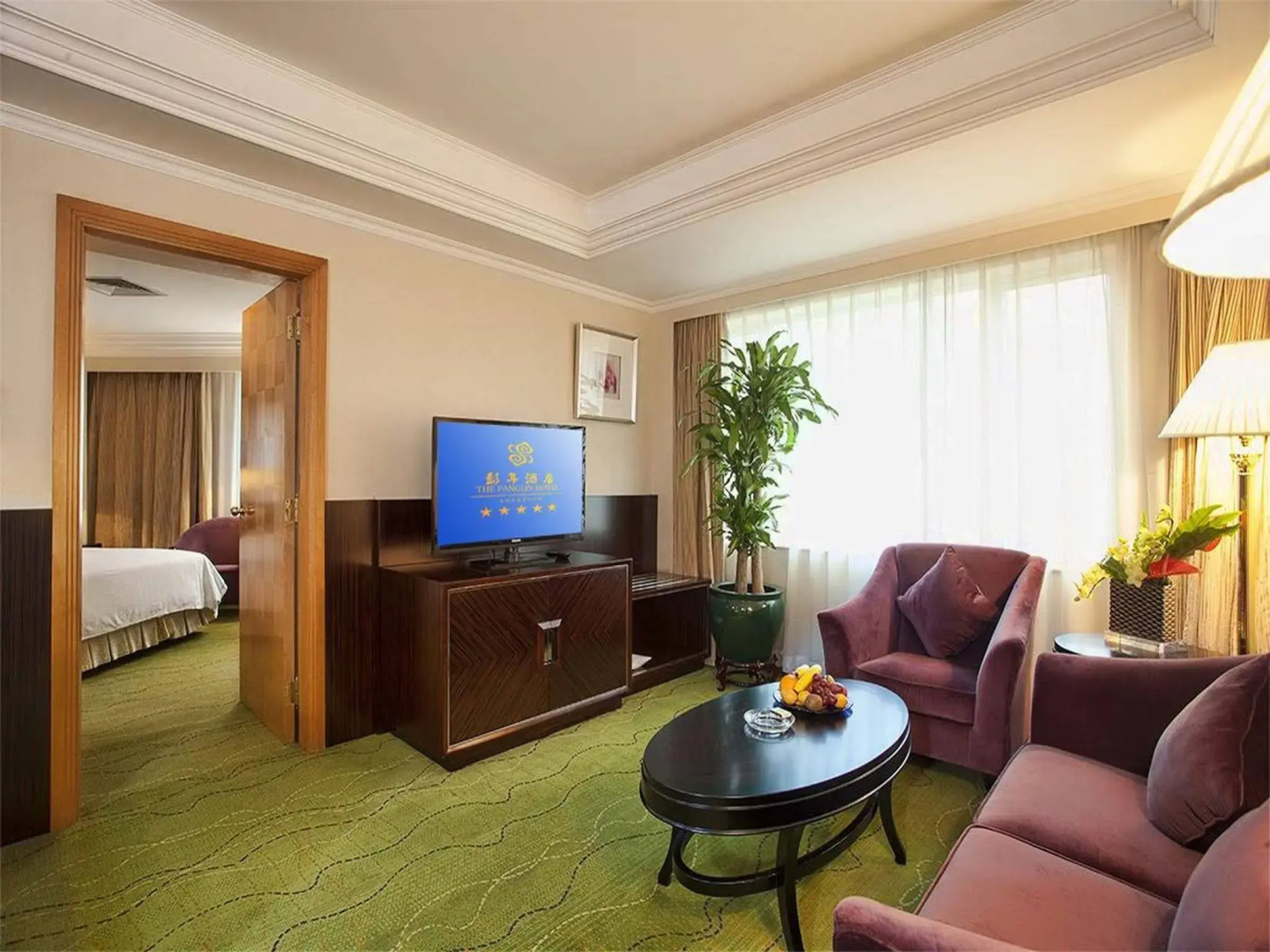 Renaissance Shenzhen Luohu Hotel