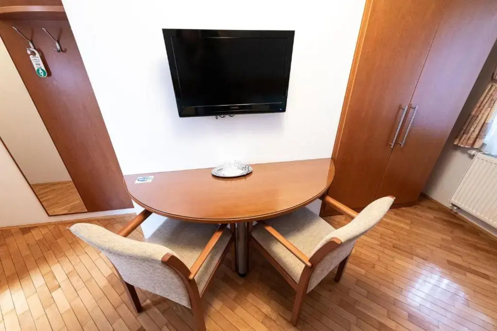 Apartmaji in sobe RaMar