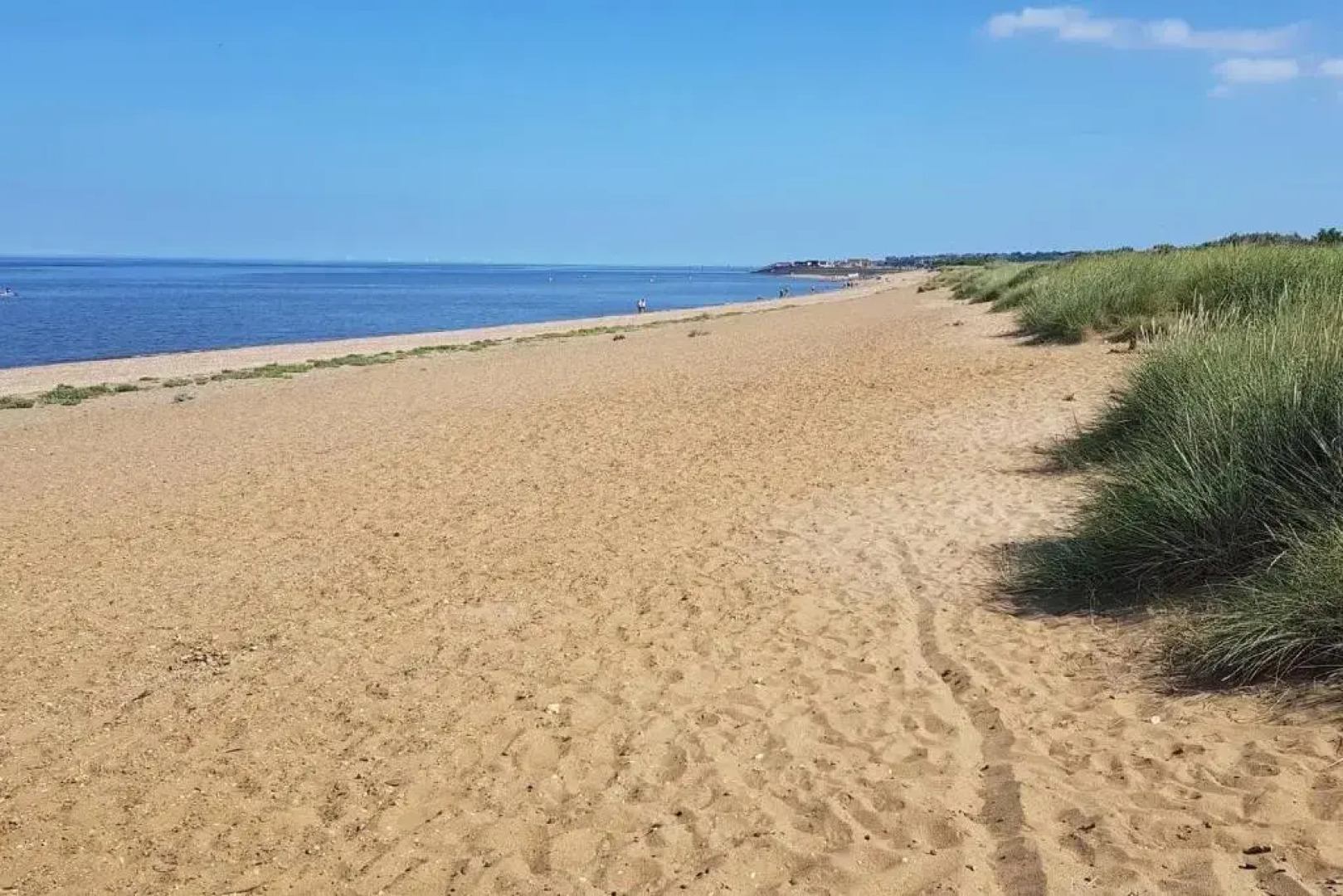 Beautiful 6-bed Dog Friendly Cottage in Heacham