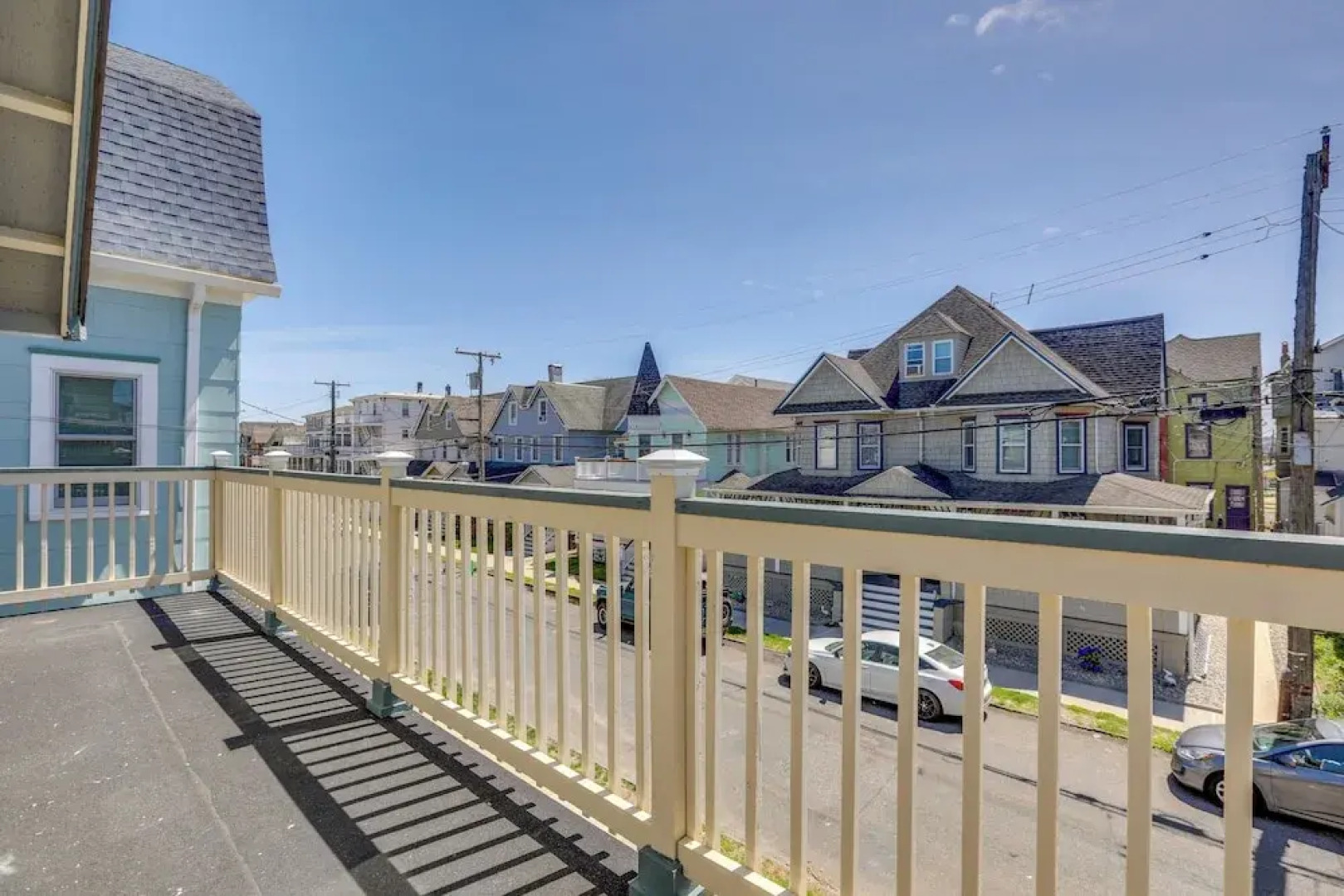 2 Blocks to Beach: Sunny Ocean Grove Apartment