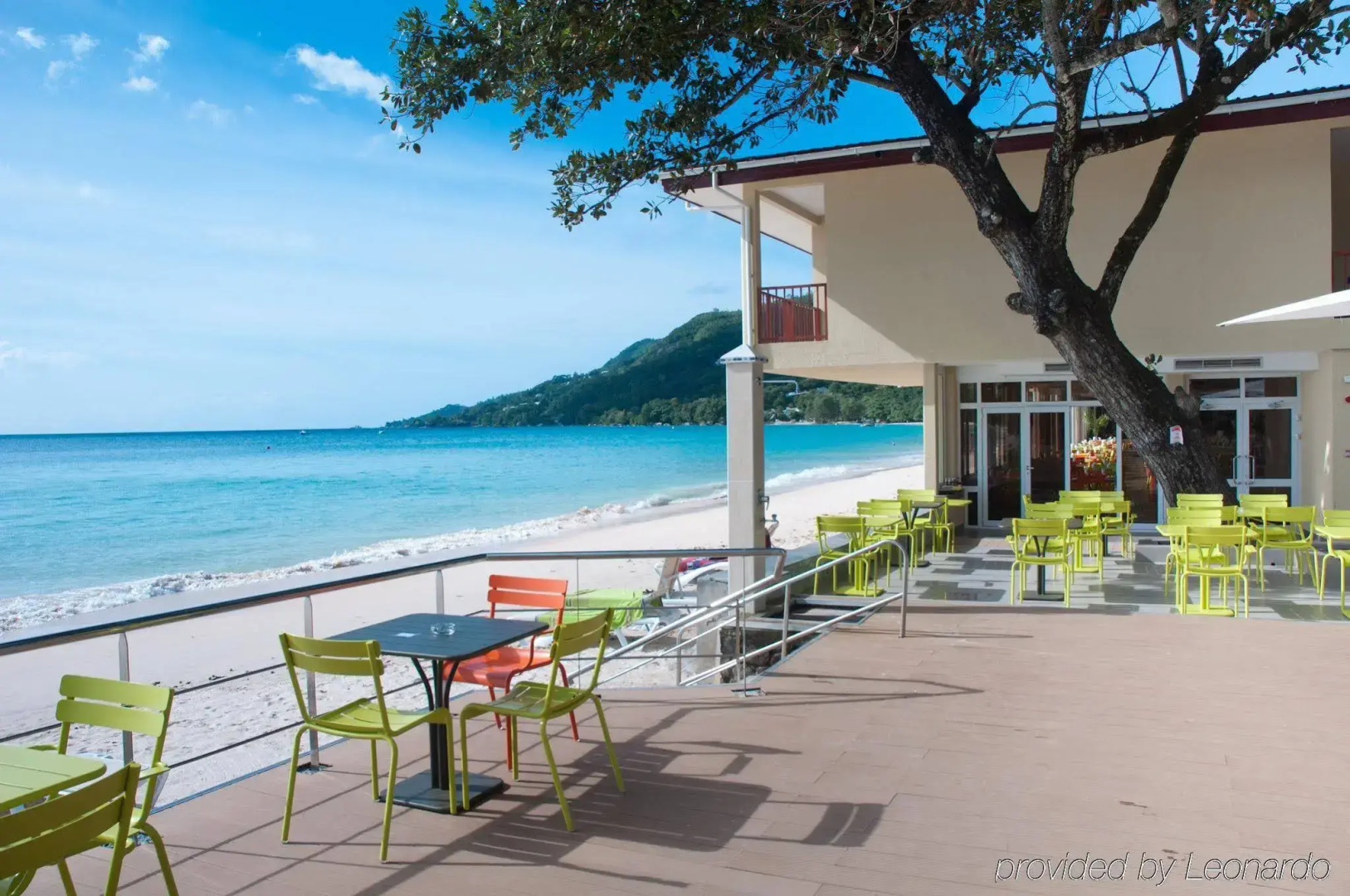 Coral Strand Smart Choice Hotel