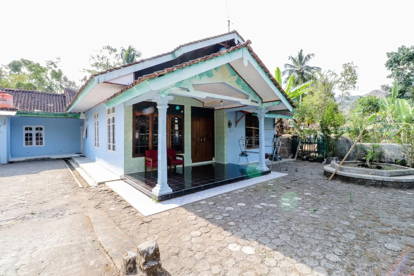 Riana Homestay