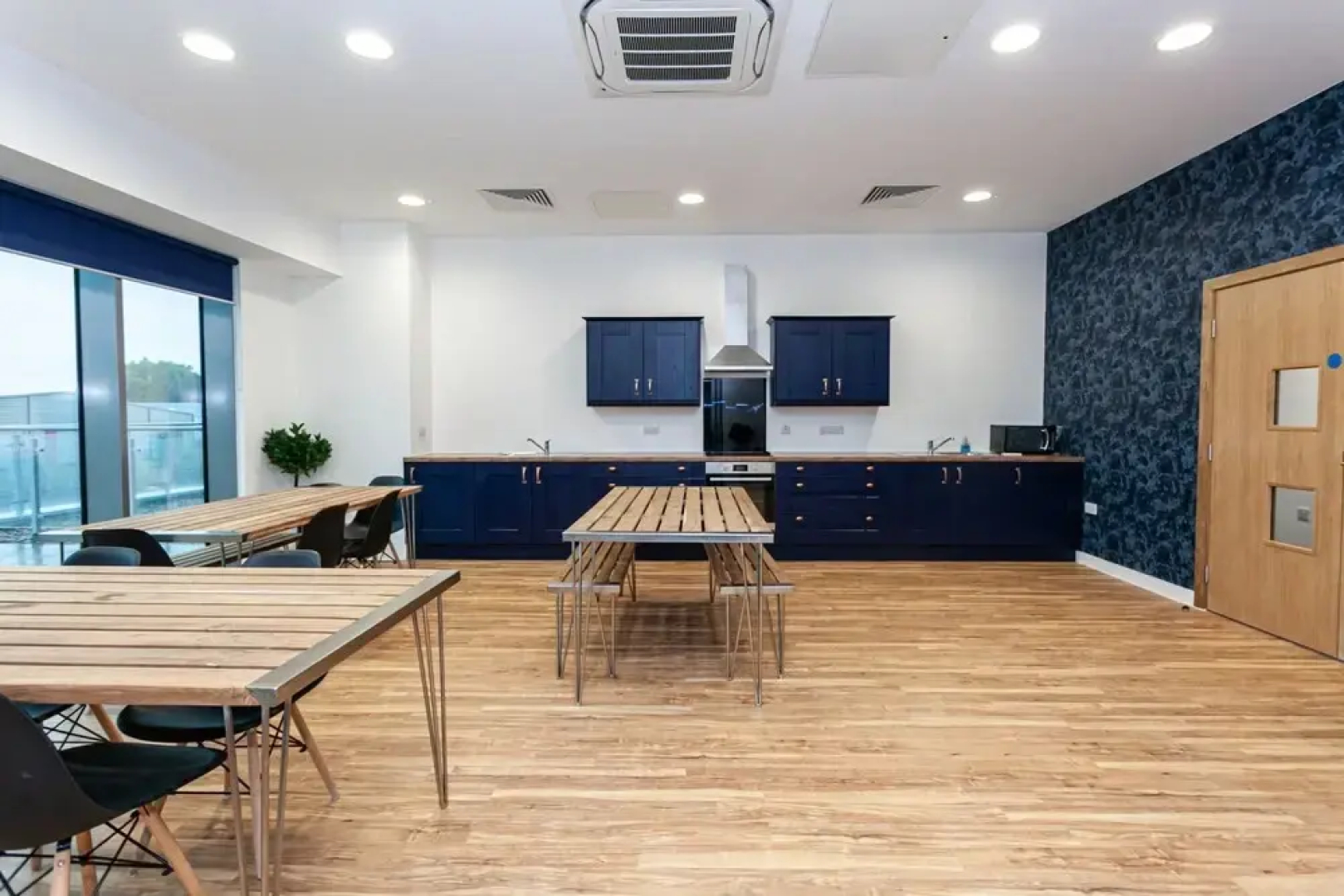 X1 Media City Trendy Pad