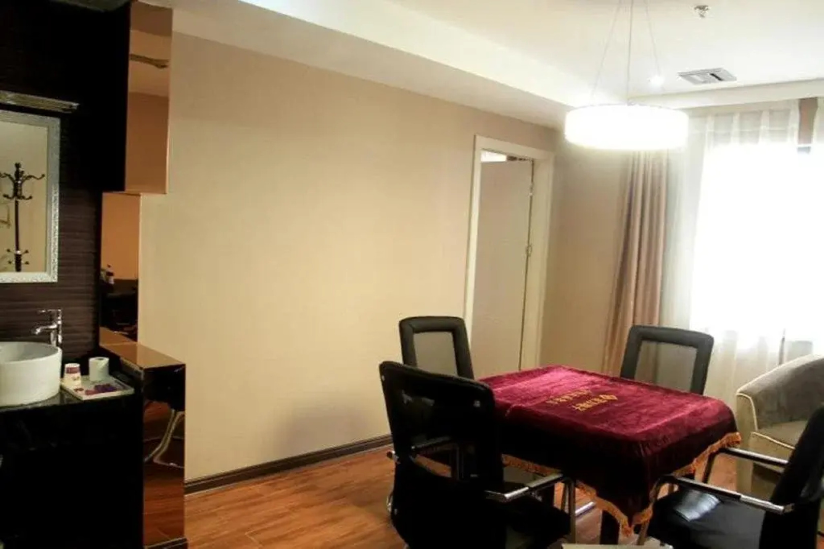 G Chu Hotel Jingzhou South Jianghan Road Branch