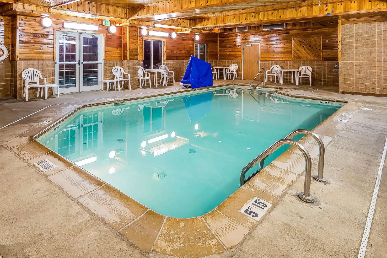 Comfort Suites Anchorage International Airport