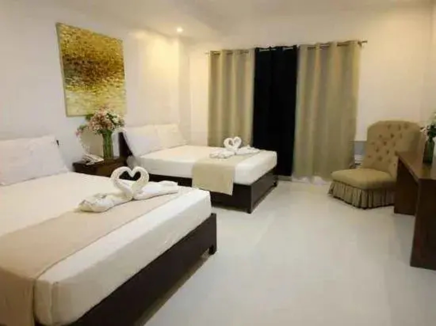 RedDoorz Plus @ San Roque Roxas City