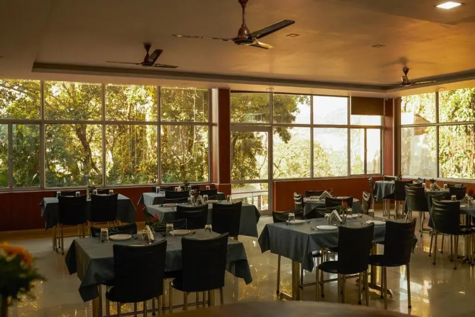 BluSalzz Homes - The Green Roof, Bhimtal - Uttarakhand