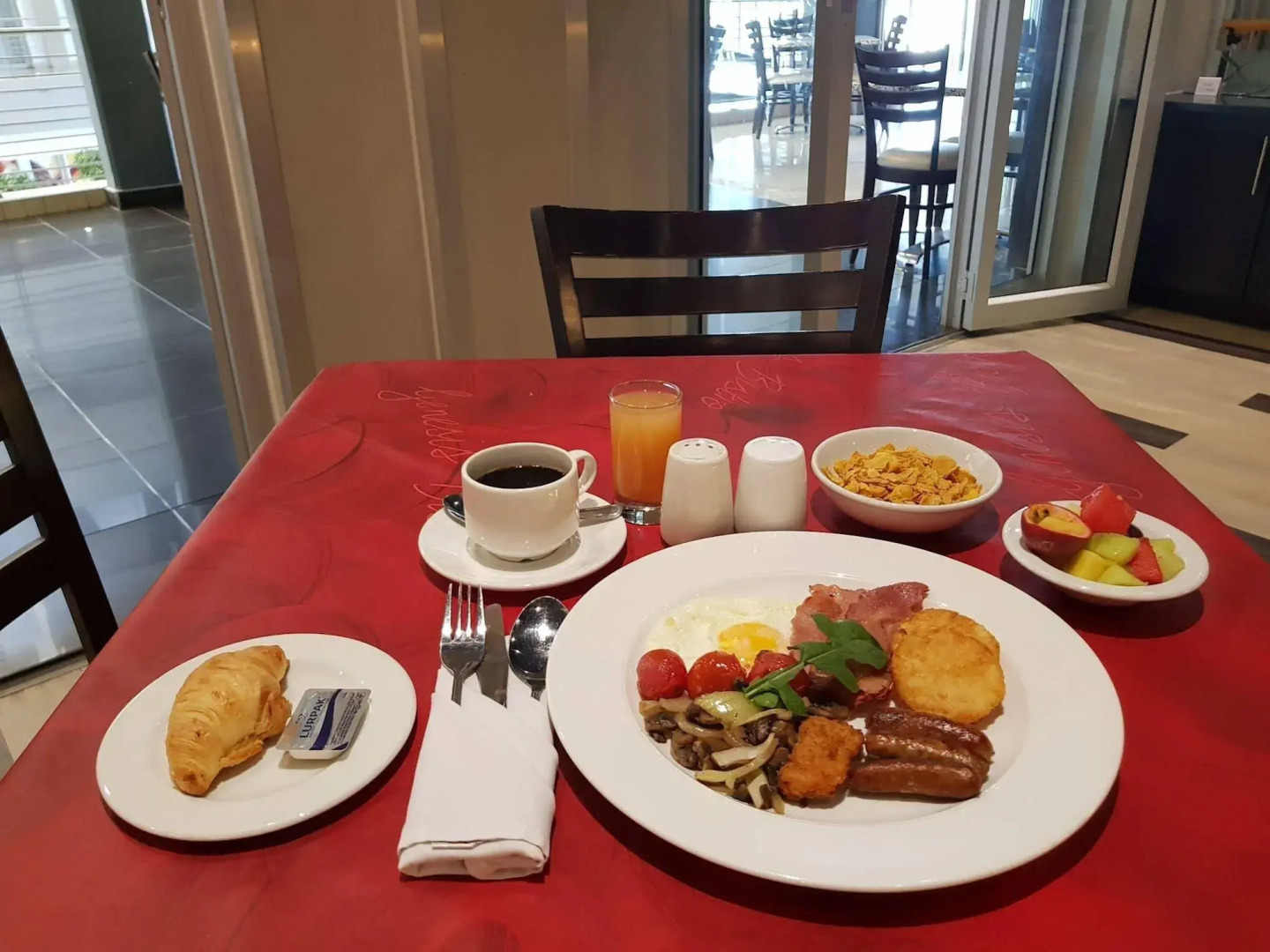 Genesis All-Suite Hotel