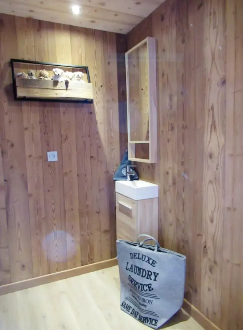 Chalet With 4 Bedrooms in Le Biot, With Wonderful Mountain View, Furnished Garden and Wifi - 10 km From the Slopes