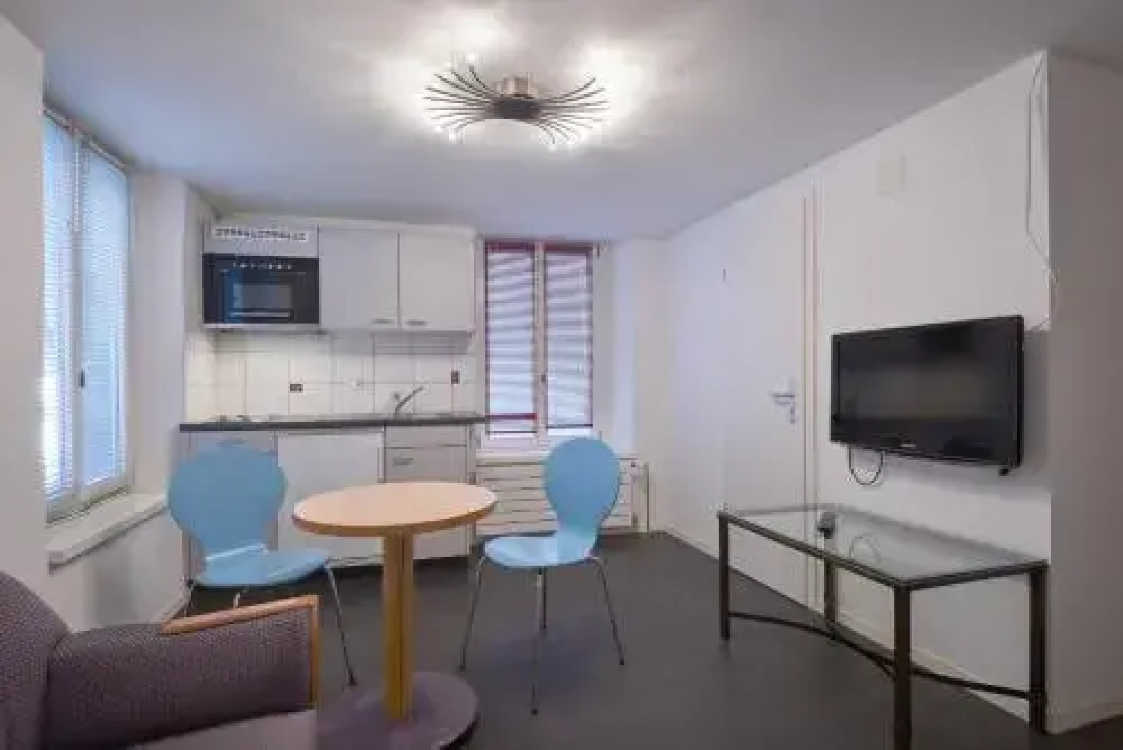 Aparthotel Hine Adon Fribourg