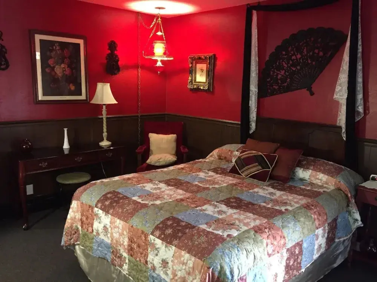 Holiday Lodge