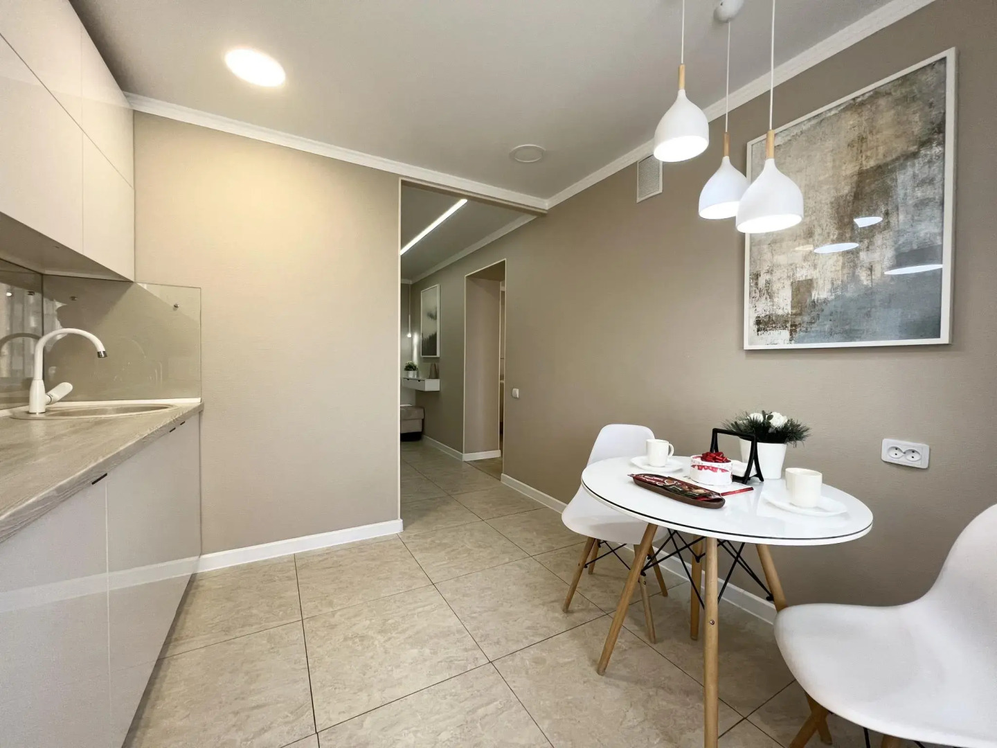 Live (Лайв) на улице Торайгырова 6