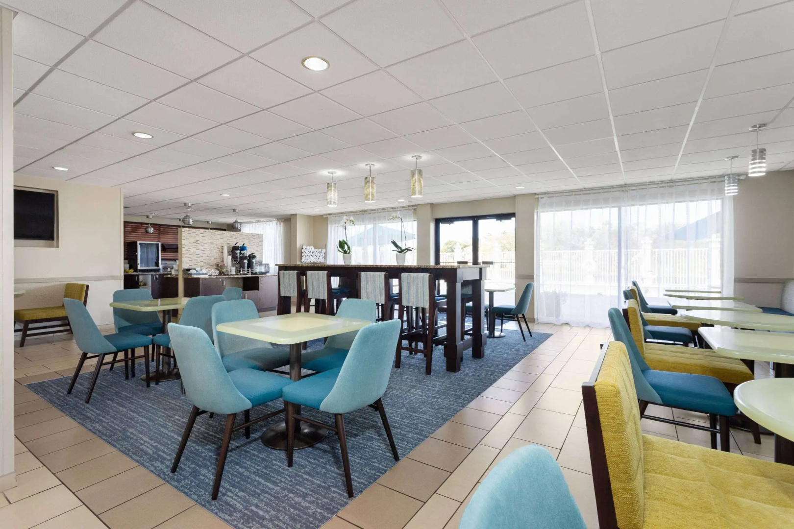 La Quinta Inn & Suites by Wyndham Bonita Springs Naples N.
